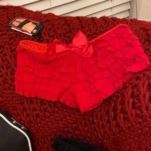 NWT Coquette Ruffle Shorts
